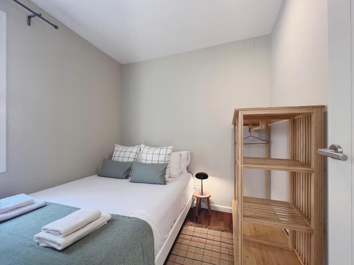 Stay U-Nique Apartments Sants II Barcelona Luaran gambar