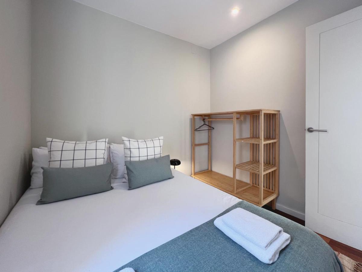 Stay U-Nique Apartments Sants II Barcelona Luaran gambar